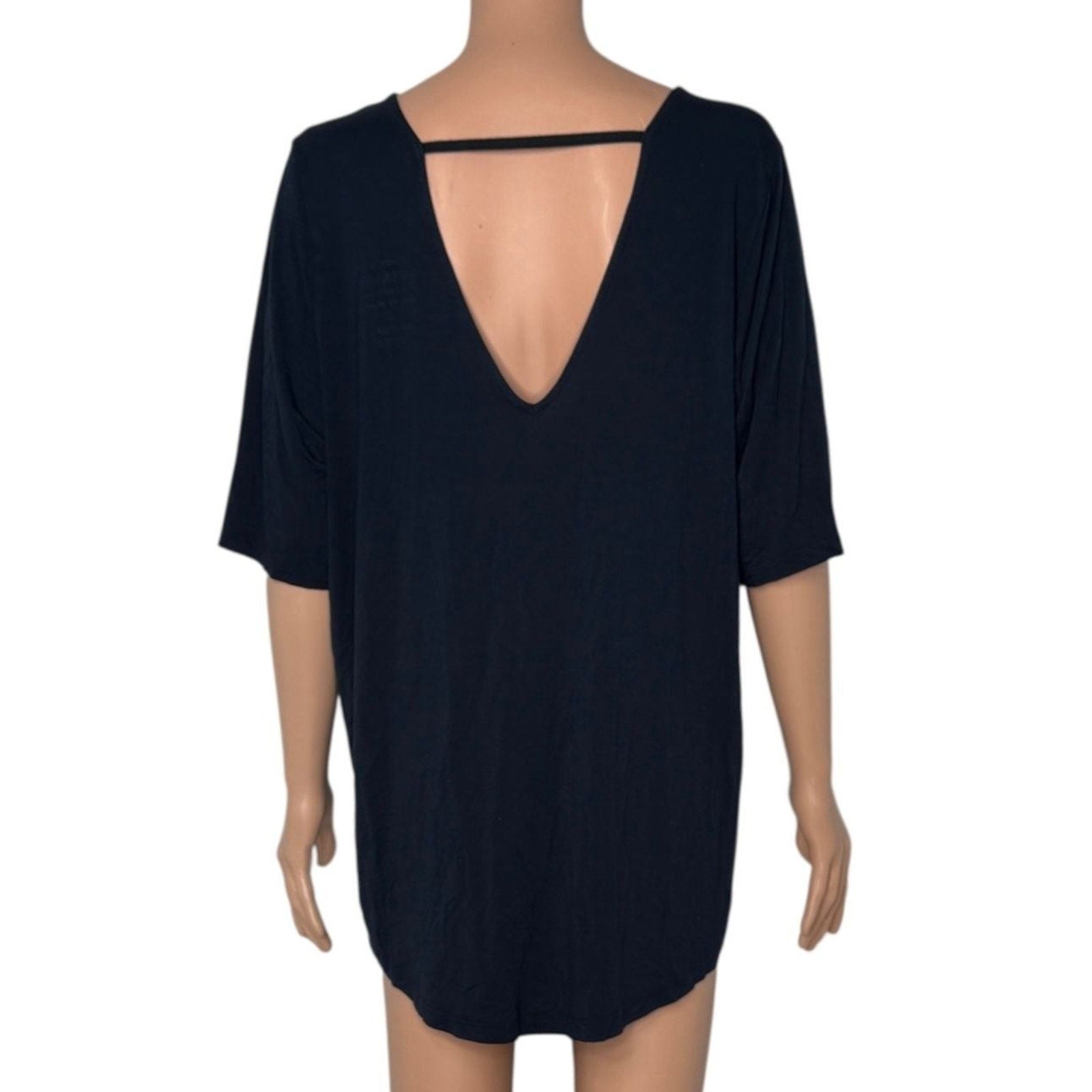 Torrid Super Soft Knit T-Shirt Black V-Back Strappy Detail Size 1