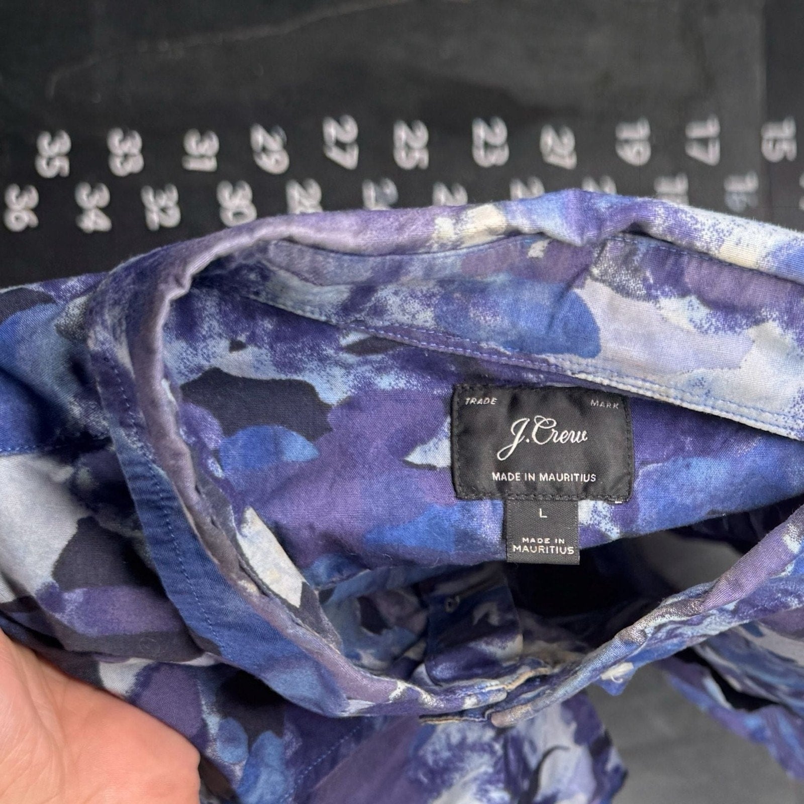 J.Crew Men's Short Sleeve Button Up Shirt- Watercolor Camo Blue-(XLARGE)NWT!