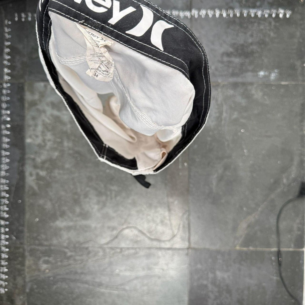 Hurley phantom board shorts size