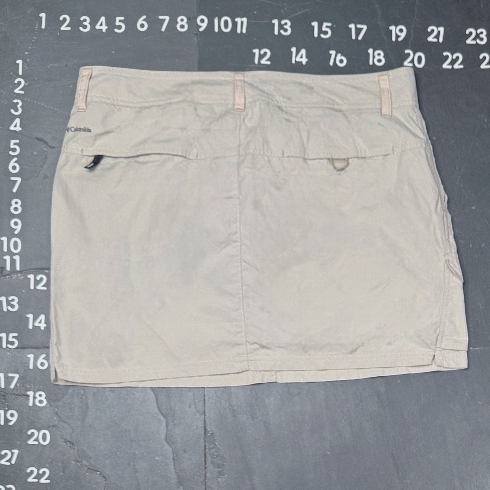 Columbia Omni-Shade Sandy River Cargo Skort Size 10 Tan