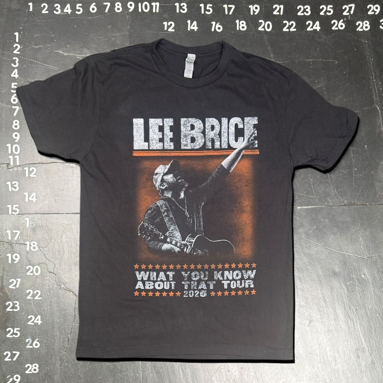 Lee Brice What You Know About That Tour 2025 Concert T-Shirt Size S