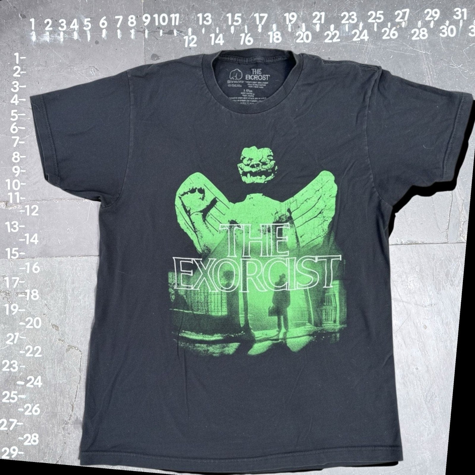 The Exorcist Men's Graphic T-Shirt Neon Green Pazuzu Statue Poster Art Black Siz