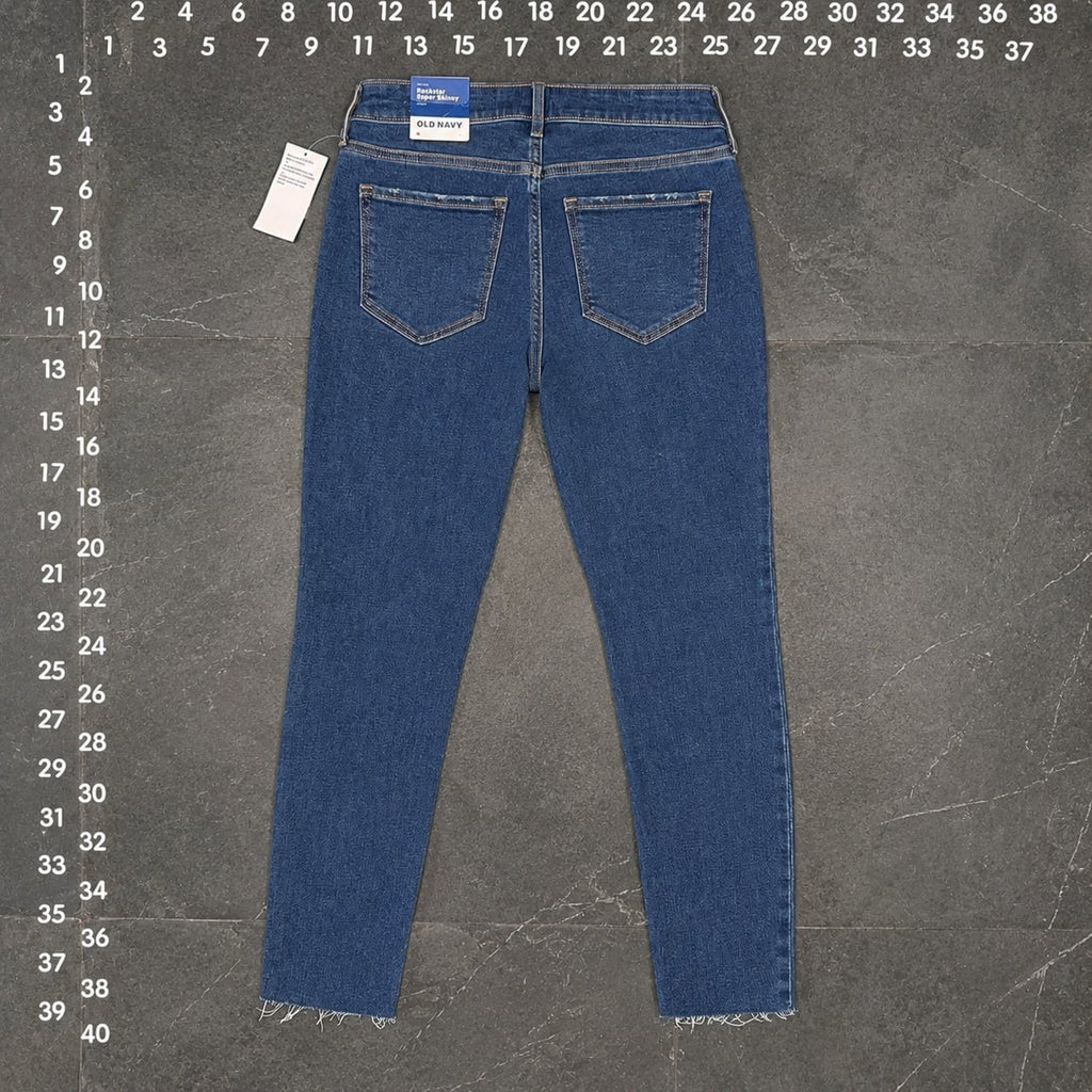 Old Navy Mid-Rise Rockstar Super Skinny Ankle Jeans Size 4