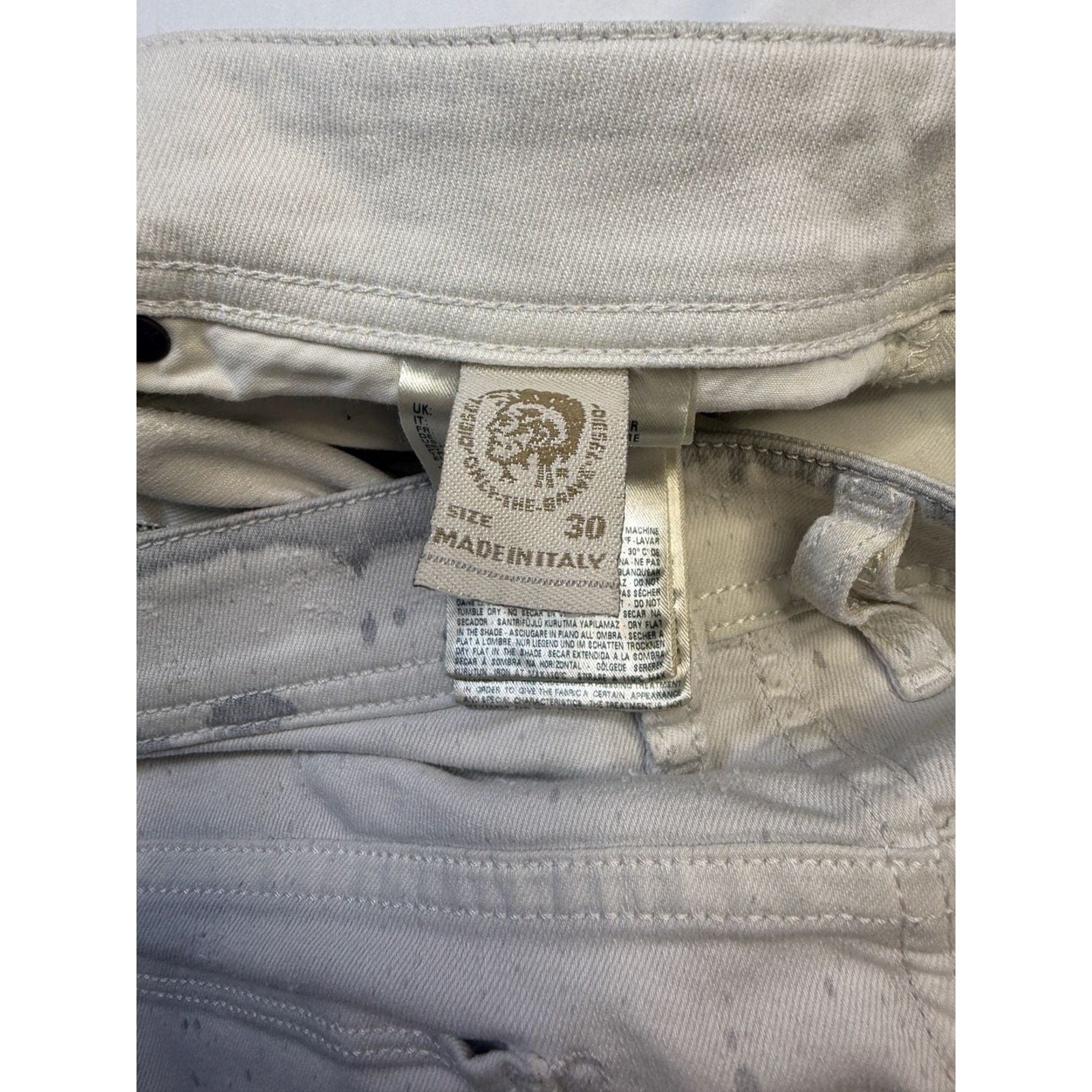 Diesel Men's Sleenker Slim Skinny Paint Splatter White Jeans Size 30