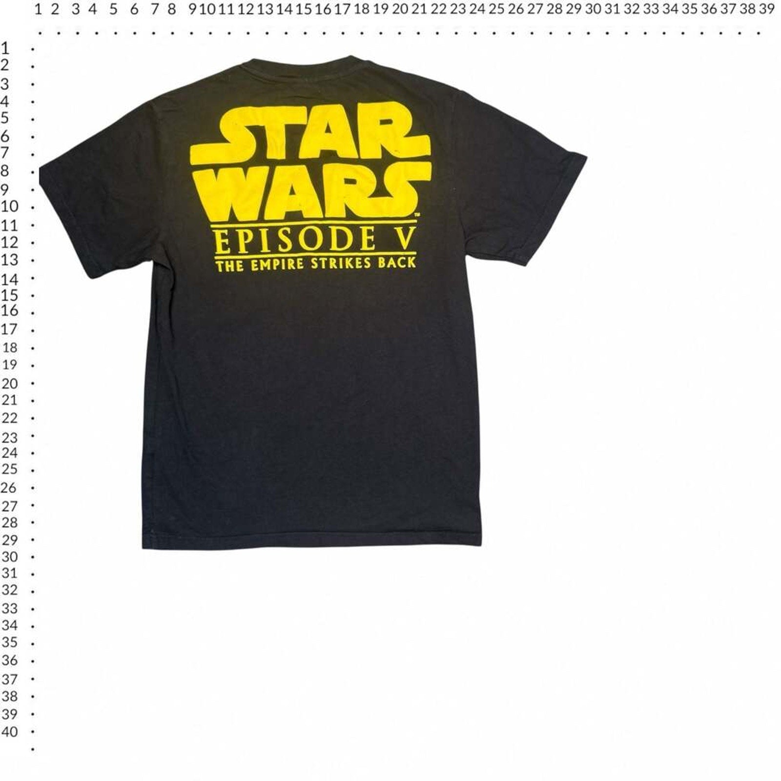 Star Wars Episode V The Empire Strikes Back Darth Vader T-Shirt Medium