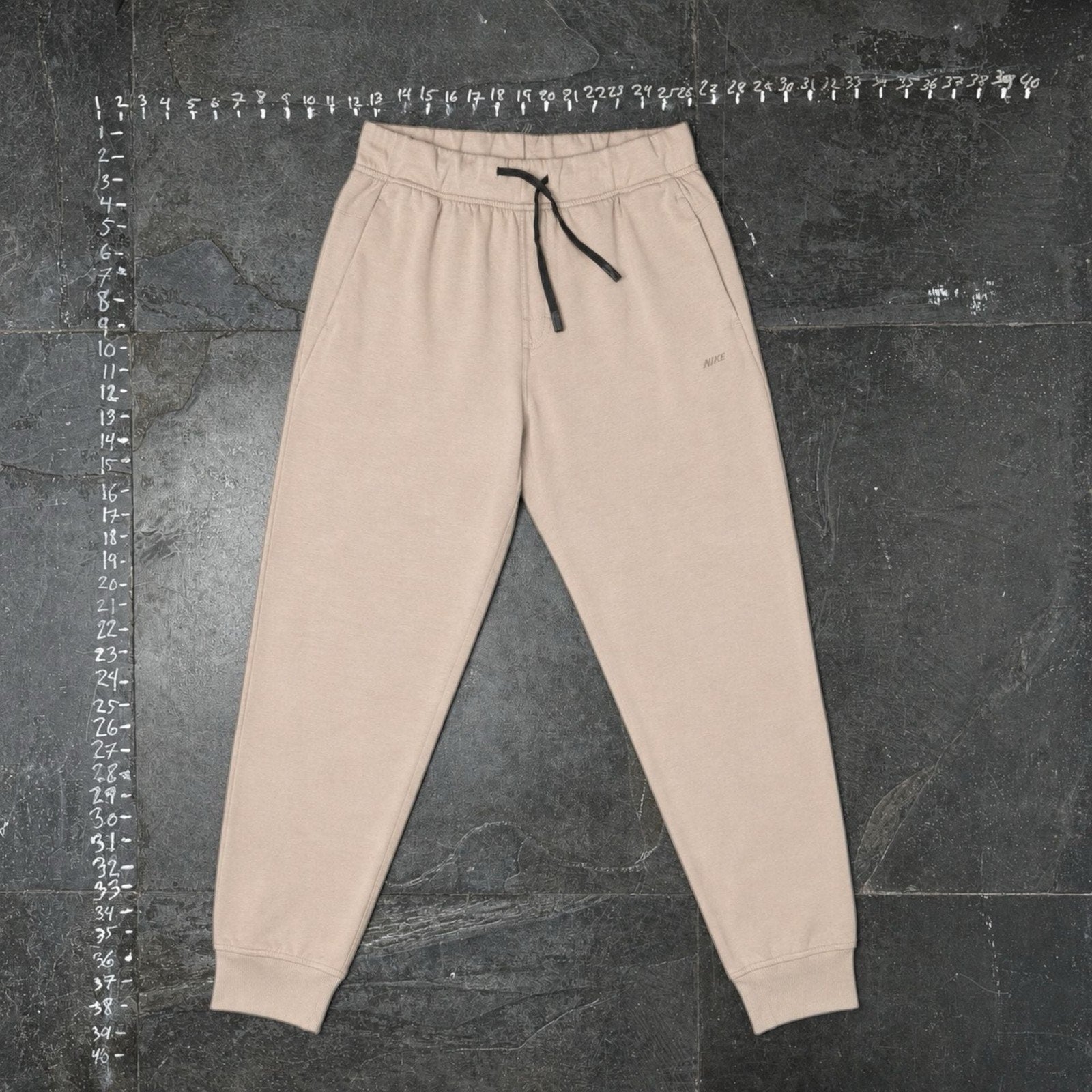 Mitre Men's Size M Jogger Sweatpants Tan
