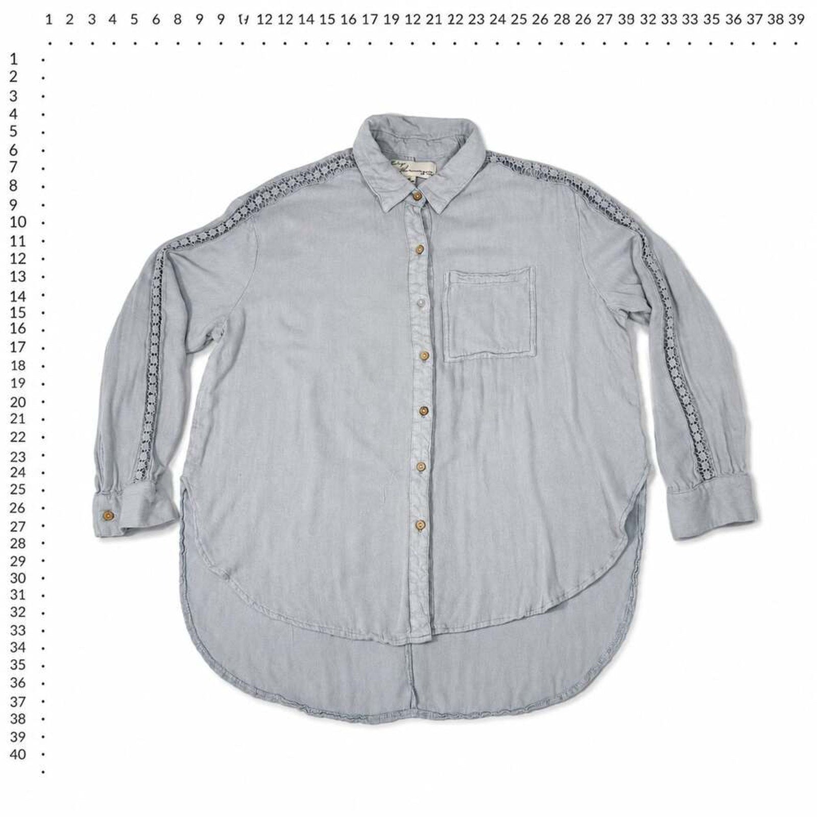 Vintage Havana Women's Gray Button Down Shirt Size M