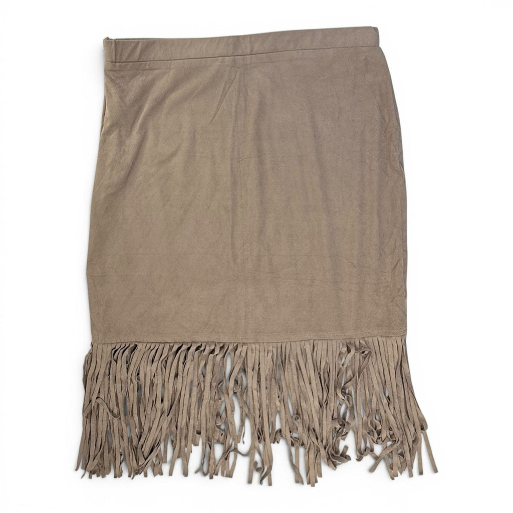 Bajee Collection Faux Suede Fringe Hem Skirt Size L