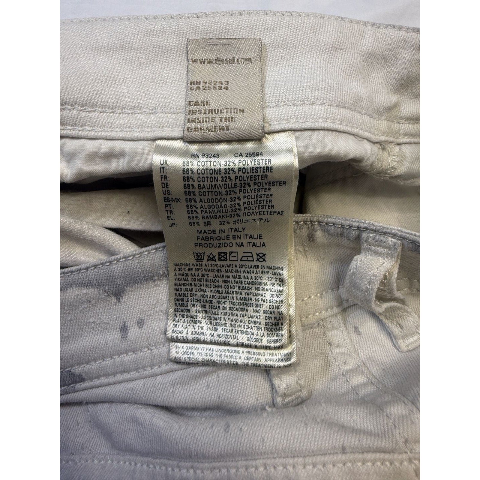 Diesel Men's Sleenker Slim Skinny Paint Splatter White Jeans Size 30